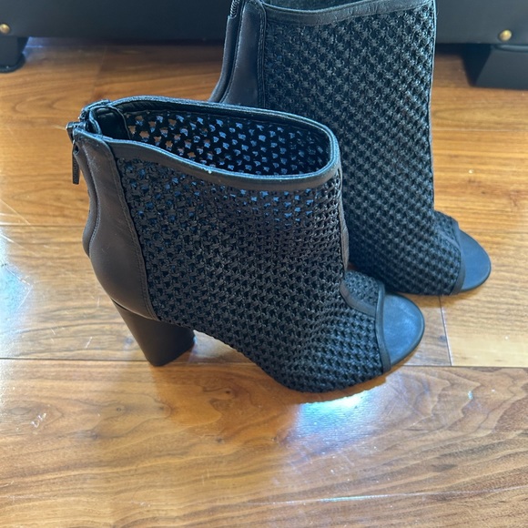 Kendall & Kylie open toe cage bootie - Picture 6 of 8